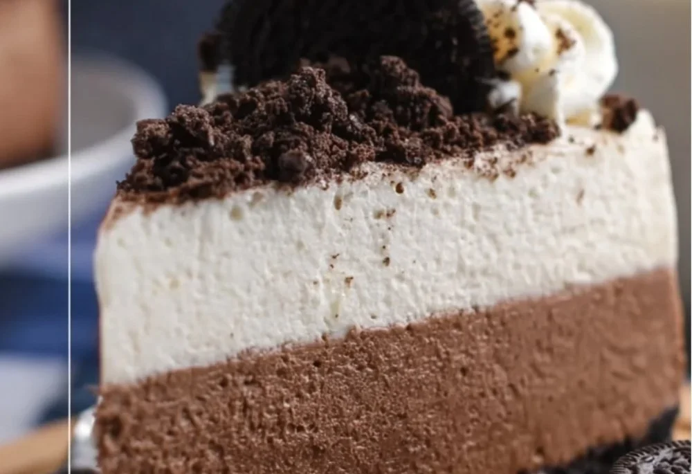 Delicious Oreo Mousse Cake with chocolate layers and Oreo cookie toppings